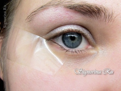 Egyszerű esti make-up Rouzi Hantington kék szeme lépésről lépésre bemutató fotókkal
