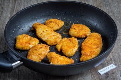Recept csirke rántva - lépésről lépésre recept, hogyan kell főzni fotókkal