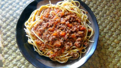 Recept tésztát sült egy serpenyőben (pan) Recept sült tészta a serpenyőben