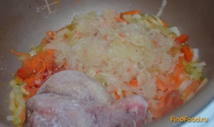 Rice párolt káposztával és csirke recept egy fotó