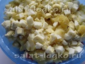 Saláta Tarisznyarák és savanyúság