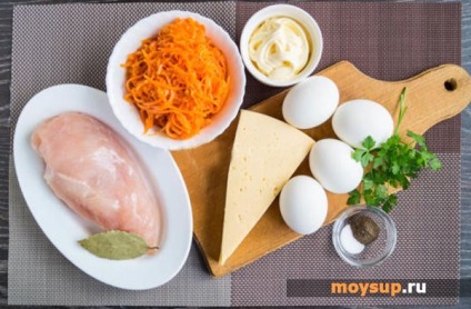 Csirke saláta koreai sárgarépa „bunito” - lépésről lépésre recept fotók