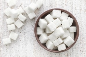 Cukor - előnyök és kárt a szervezetben, hasznos és gyógyító tulajdonságait nádcukor, jelzések és
