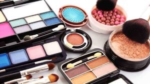 Titkok Radiance kiemelő vagy hogyan kell kiválasztani a hivatalos honlapján a magazin cetré (kiemelő) Titkok Radiance kiemelő vagy hogyan kell kiválasztani a hivatalos honlapján a magazin cetré