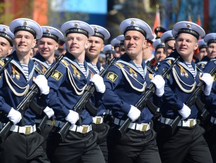 Egy jó módja annak, matrózok, mint a Navy szimbólumává vált a megújulás Magyarországon - Politicus