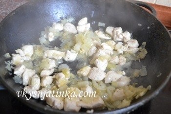 Krémes tészta csirkével - recept fotókkal