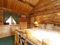 Hálószoba egy fából készült ház