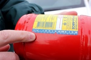 Sztornó tűzoltó készülékek a szervezet fő oka és szabályokat (write-off) Elengedése tűzoltó szervezeteiben a kiváltó okok és normák