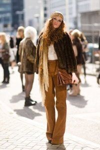 Hippie stílusú ruházat 50 ötletet, hogy megteremtse a képet a szivárvány