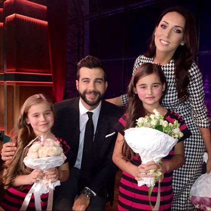 Stílus csillag gyermekek lánya Alsou és Ian Abramov - Safina és Michelli, hello! Oroszország