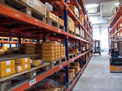Hegesztési anyagok meghatározása, jellemzése, előállítása, tárolása (Materials) Hegesztési anyagok azonosítása, jellemzése, előállítása, tárolása,