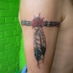 Tattoo karkötő a karján, a csukló és a láb (talp) Tattoo karkötő a karján, a csukló és a láb