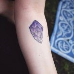 Tattoo kristály érték, és a fénykép miniatűr