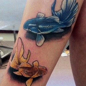 Tattoo jegyzetek (megjegyzések violinkulcs) zene tetoválás