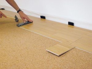 Fektetése padló szerelési padló