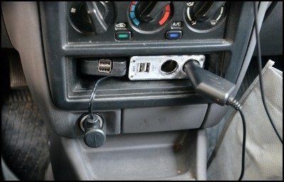 USB töltő az autó, az áramkör-autók - kézműves az autó meg kézzel (a készülék) USB töltő az autó, az áramkör-autók - kézműves autók a kezüket