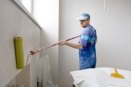 Összehangolása a falak festésére kezével
