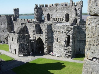 Carnarvon Castle, Wales