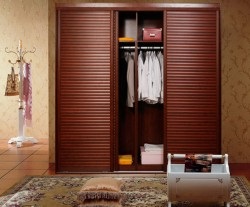 Louvered ajtók szekrények és ajtók a WC (szekrények) Louvered ajtók szekrények és ajtók a WC