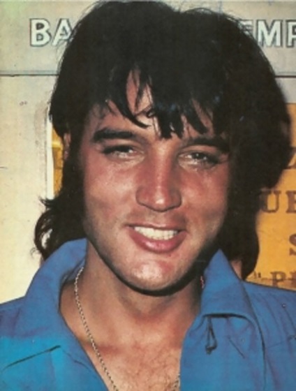 Celebrity frizura Elvis Presley fotó értékelés (Presley) Celebrity frizura Elvis Presley fotó vélemények