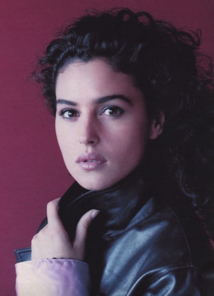 Csillagok Stílus Monica Bellucci (Monica) Csillagok stílus Monica Bellucci