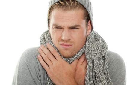 Ha erősen torokfájás nyelés nélkül hőmérséklet, mint a gyógyítás