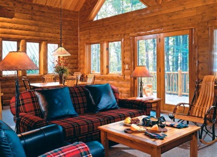 Belsejében egy faház nappali dekoráció és design, esztétikus táj