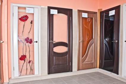 Hogyan válasszuk ki a beltéri ajtók a lakásban - tanácsok a minőség, a szín és anyag