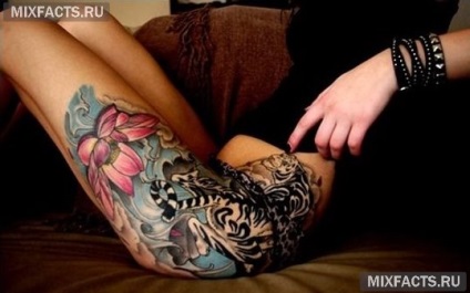 Divatos tetoválás a lányok a láb (fotó)
