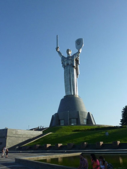 Emlékmű a haza, Kijev, Ukrajna leírás, képek, ahol a térképen, hogyan juthat