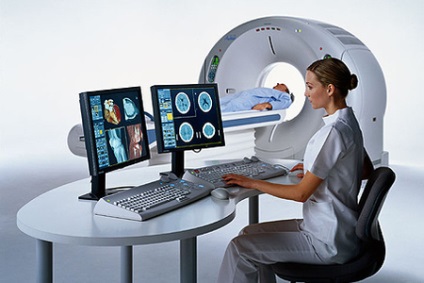 MRI és CT A csípőízület, ami azt mutatja,