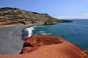 Lanzarote szigetén, vagy egy utazás a világ a vulkánok karban Cesar