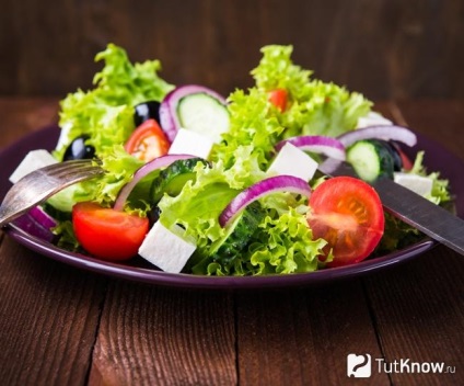 Saláta saláta levél készítmény kalóriatartalmú, jó, receptek