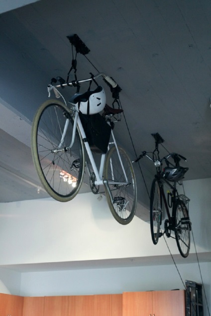 Sport és élet hol lehet parkolni a kerékpár egy kis lakásban - hírek képekben