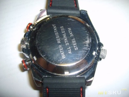 Stílusos mechanikus órák 20 $ (óra) Stílusos mechanikus órák 20 $