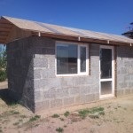 A házak építése és fürdők, valamint a ház projekt fa-beton blokkok, különösen a falazat és (házak) Házak építése és fürdő, valamint a projektek a házak fából beton blokkok, különösen a falakat és a falazat