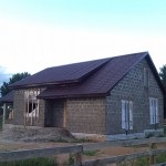 A házak építése és fürdők, valamint a ház projekt fa-beton blokkok, különösen a falazat és (fürdő) Házak építése és fürdő, valamint a projektek a házak fából beton blokkok, különösen a falakat és a falazat