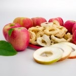 Szárított almák - előnyei és hátrányai, hasznos tulajdonságok és ellenjavallatok, hogyan lehet egy főzet szárított