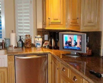 TV a konyha belső (fotó)