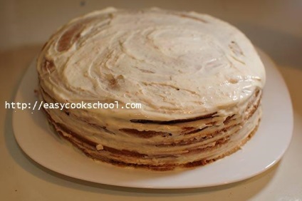 Cake „sáfrány” klasszikus recept fotókkal lépésről lépésre, egyszerű receptek