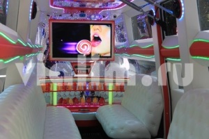 Rendelési kiadó egy limuzin esküvőre Moscow olcsó - autókölcsönző megfizethető áron