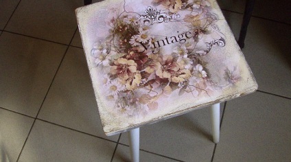 Decoupage széklet új élet elavult dolgok (37 fotó) (fotók) Decoupage széklet új élet elavult dolgok (37 fotó)