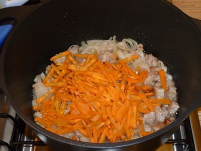 Főzni rizottó sertés otthon, ropogós recept ízletes pilaf sertéshús (pilaf) Főzni rizottó sertés otthon, ropogós recept ízletes pilaf sertéshús