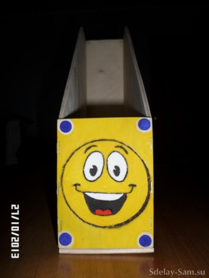 Papírtálca kezeddel, csináld magad (tálca) Papírtálca kezeddel, csináld magad