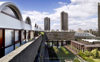 Barbican kerület, Barbakán, london