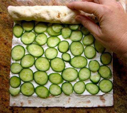 Receptek Lavash tekercsek különböző tömések (fotó) (több) Receptek Lavash tekercsek különböző tömések (fotó)