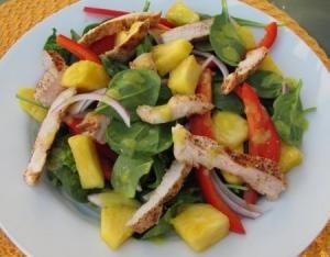 Recept csirke saláta ananász - ételek, jelezve a kalóriák