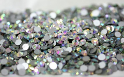 Típusú kristályok swarovski kristályok, gyöngyök, medálok, gyöngy (kristály) Típusú kristályok swarovski kristályok, gyöngyök, medálok, gyöngy