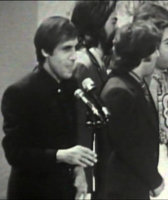 Adriano cheletano fotók és videók, egy rövid életrajzot a felesége és a gyermekei Adriano Celentano (életrajz) Adriano cheletano fotók és videók, egy rövid életrajzot a felesége és a gyermekei Adriano Celentano