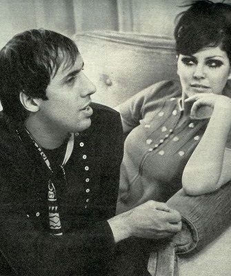 Adriano cheletano fotók és videók, egy rövid életrajzot a felesége és a gyermekei Adriano Celentano (fotó) Adriano cheletano fotók és videók, egy rövid életrajzot a felesége és a gyermekei Adriano Celentano